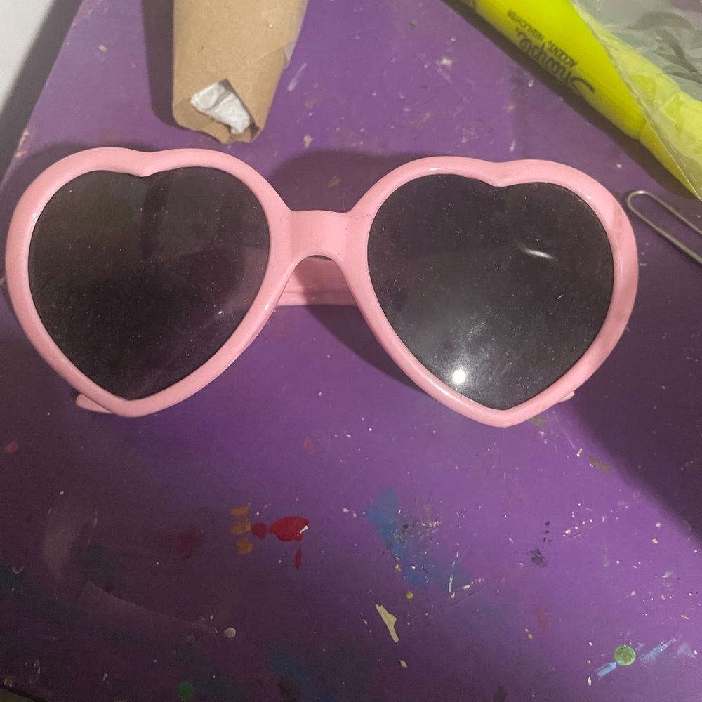 pink heart shaped sunglasses